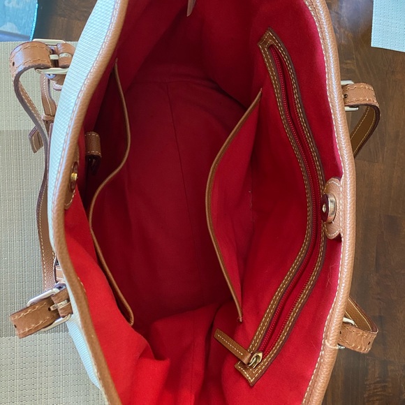 Dooney & Bourke purse - Picture 2 of 3